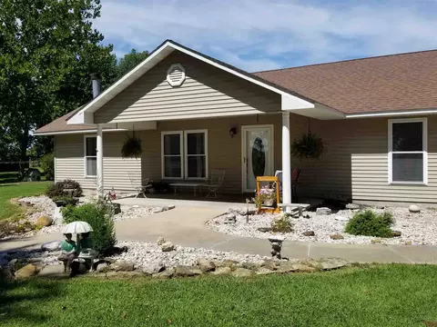 15604 E Nolan Rd, Mount Vernon, IL 62864 photo 24