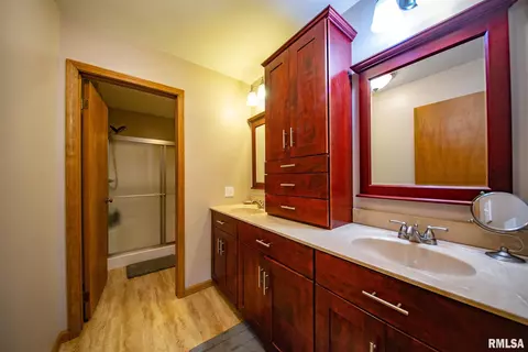 90 Golf Course Rd, Eldorado, IL 62930 photo 30