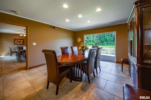 90 Golf Course Rd, Eldorado, IL 62930 photo 24