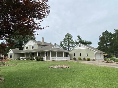 1504 Miller Dr, Herrin, IL 62948 photo 1