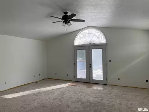 1504 Miller Dr, Herrin, IL 62948 photo 32