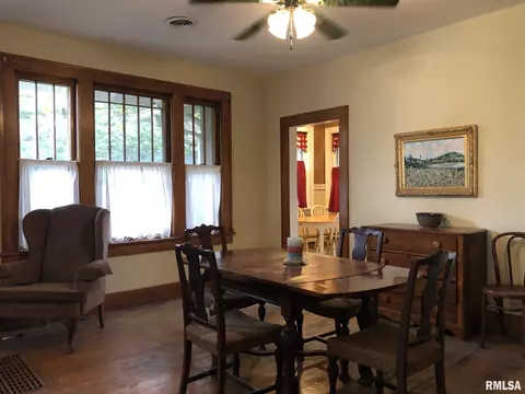 2111 Walnut St, Murphysboro, IL 62966 photo 6