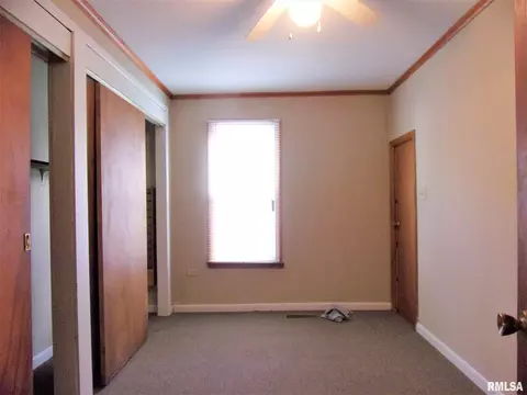 510 N Emma St, Christopher, IL 62822 photo 9