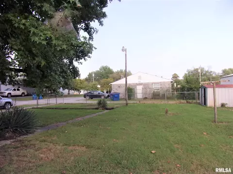 510 N Emma St, Christopher, IL 62822 photo 16