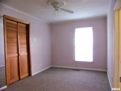 510 N Emma St, Christopher, IL 62822 photo 10