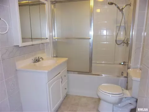 510 N Emma St, Christopher, IL 62822 photo 5