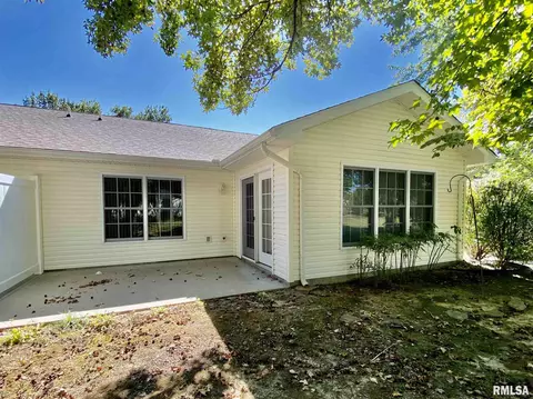 512 Villa Dr, Marion, IL 62959 photo 13
