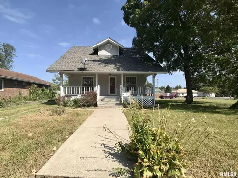 719 E Main St, Benton, IL 62812 photo 14