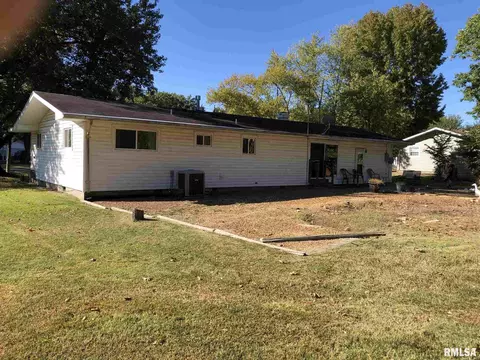 312 Red Row St, Marion, IL 62959 photo 5