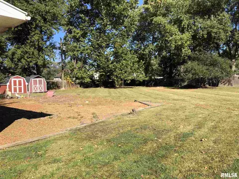 312 Red Row St, Marion, IL 62959 photo 8