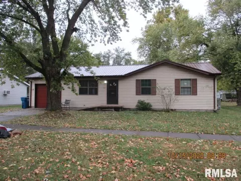 821 Cormick St, Centralia, IL 62801 photo 1