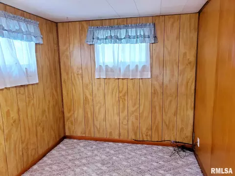 900 S Maple St, Centralia, IL 62801 photo 20