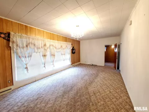 900 S Maple St, Centralia, IL 62801 photo 13