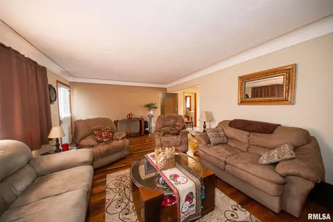 16626 E Old Fairfield Rd, Mount Vernon, IL 62864 photo 10
