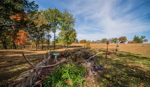 16626 E Old Fairfield Rd, Mount Vernon, IL 62864 photo 4
