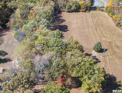 16626 E Old Fairfield Rd, Mount Vernon, IL 62864 photo 3