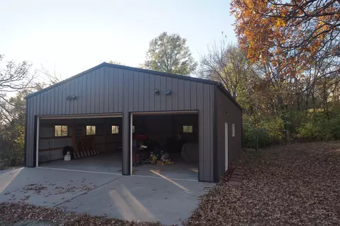 113 Nicholson St, Cobden, IL 62920 photo 37
