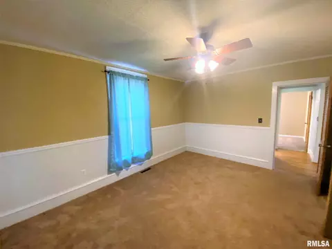 1004 E 3rd St, Flora, IL 62839 photo 27