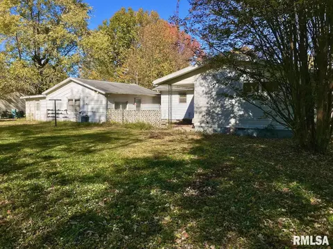 207 Van Buren St, Gorham, IL 62940 photo 25