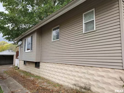 1913 4th St, Eldorado, IL 62930 photo 2