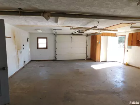 8009 Green Rd, Iuka, IL 62849 photo 6
