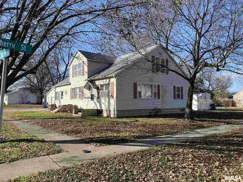 402 Johnson St, Centralia, IL 62801 photo 3