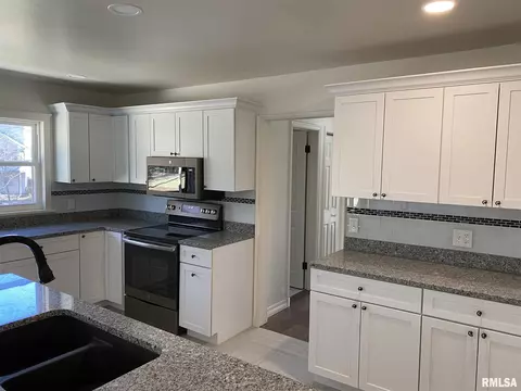 32 Webster Hill Ests, Mount Vernon, IL 62864 photo 13