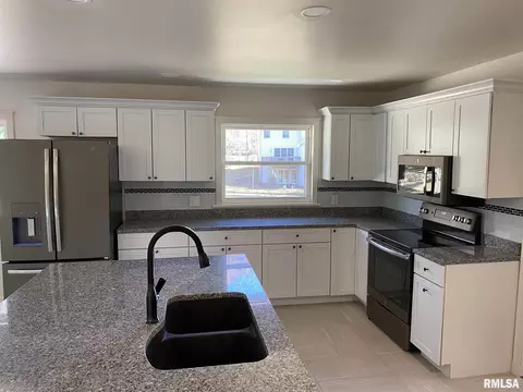 32 Webster Hill Ests, Mount Vernon, IL 62864 photo 7