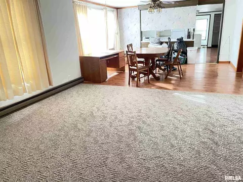 704 N Fair St, Marion, IL 62959 photo 11