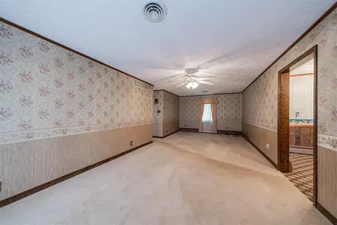 520 Old Broughton Rd, Eldorado, IL 62930 photo 13