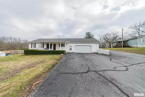 520 Old Broughton Rd, Eldorado, IL 62930 photo 1