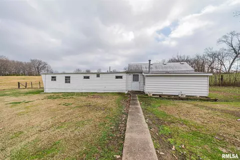 520 Old Broughton Rd, Eldorado, IL 62930 photo 6
