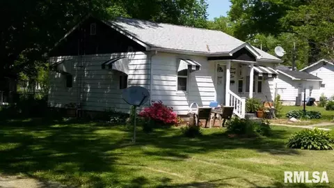 722 E 12th St, Centralia, IL 62801 photo 8