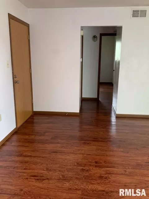 416 E Clark Trl, Herrin, IL 62948 photo 24