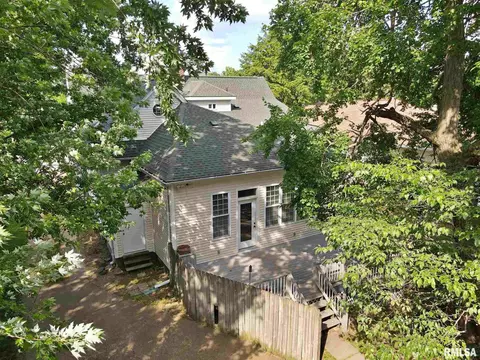 212 E 3rd St, Metropolis, IL 62960 photo 4