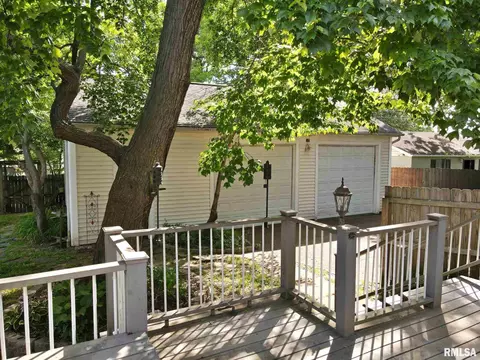 212 E 3rd St, Metropolis, IL 62960 photo 8