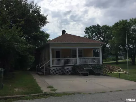 102 East Ave, Anna, IL 62906 photo 1