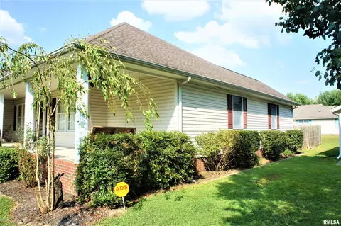2816 Juniper Dr, Metropolis, IL 62960 photo 4