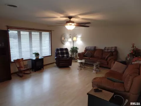 9693 Bethleham Ln, Marion, IL 62959 photo 10
