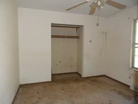 18 Edgebrook Ln, Centralia, IL 62801 photo 6
