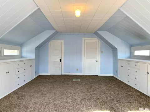 536 E Thorn St, Marion, IL 62959 photo 24