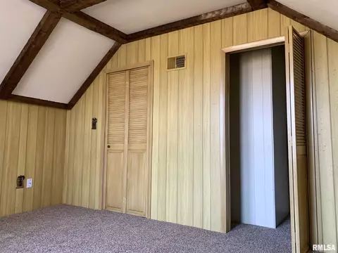 536 E Thorn St, Marion, IL 62959 photo 28