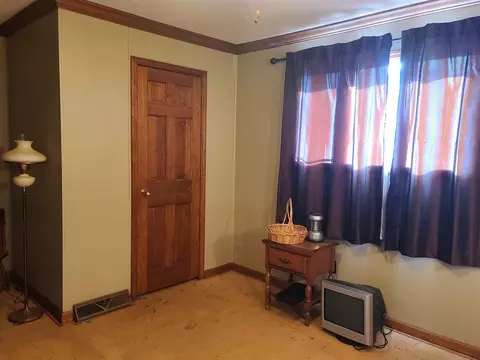 2508 1st St, Eldorado, IL 62930 photo 13