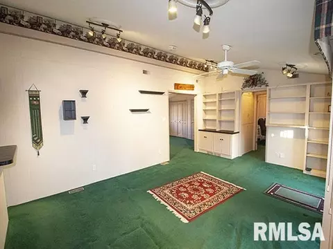 1024 E Calumet St, Centralia, IL 62801 photo 13