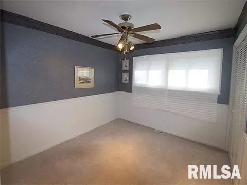1024 E Calumet St, Centralia, IL 62801 photo 23