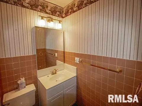 1024 E Calumet St, Centralia, IL 62801 photo 17