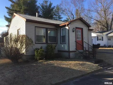 41 Orchard Dr, Herrin, IL 62948 photo 1