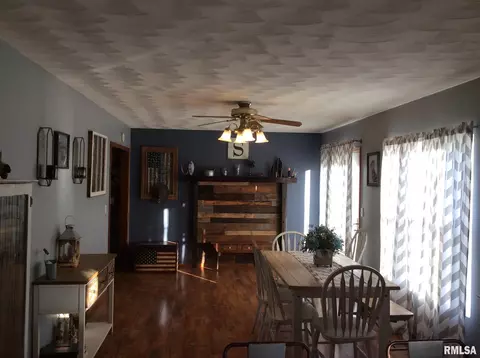 13247 E Smith Rd, Mount Vernon, IL 62864 photo 8