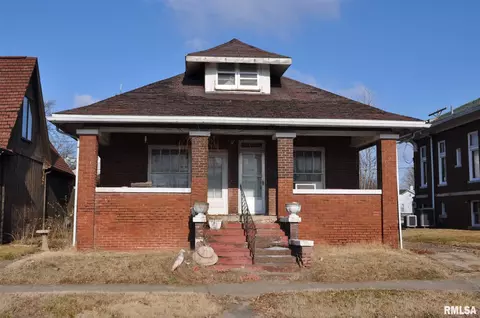 104 W Cherry St, Carmi, IL 62821 photo 1