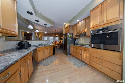 718 Moonglow Rd, Walnut Hill, IL 62893 photo 33